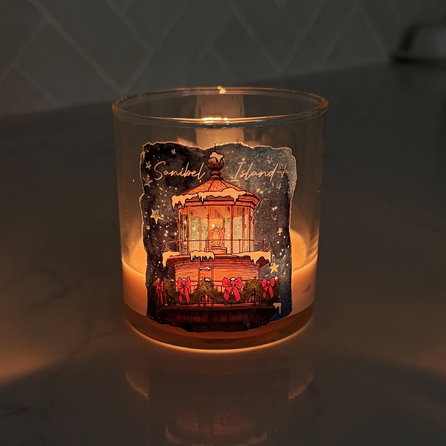 Sanibel Lighthouse Candle Lit with night stars twinkling through label